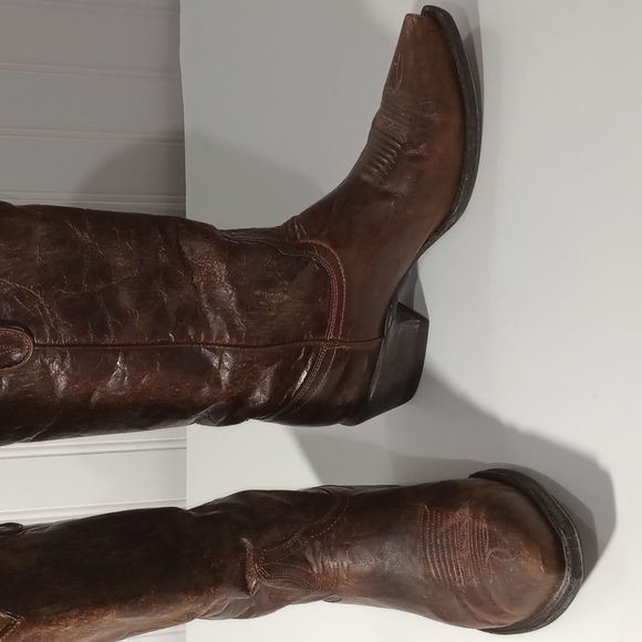 CCO| IDYLLWILD | 8B like new Leather - Picture 3 of 12